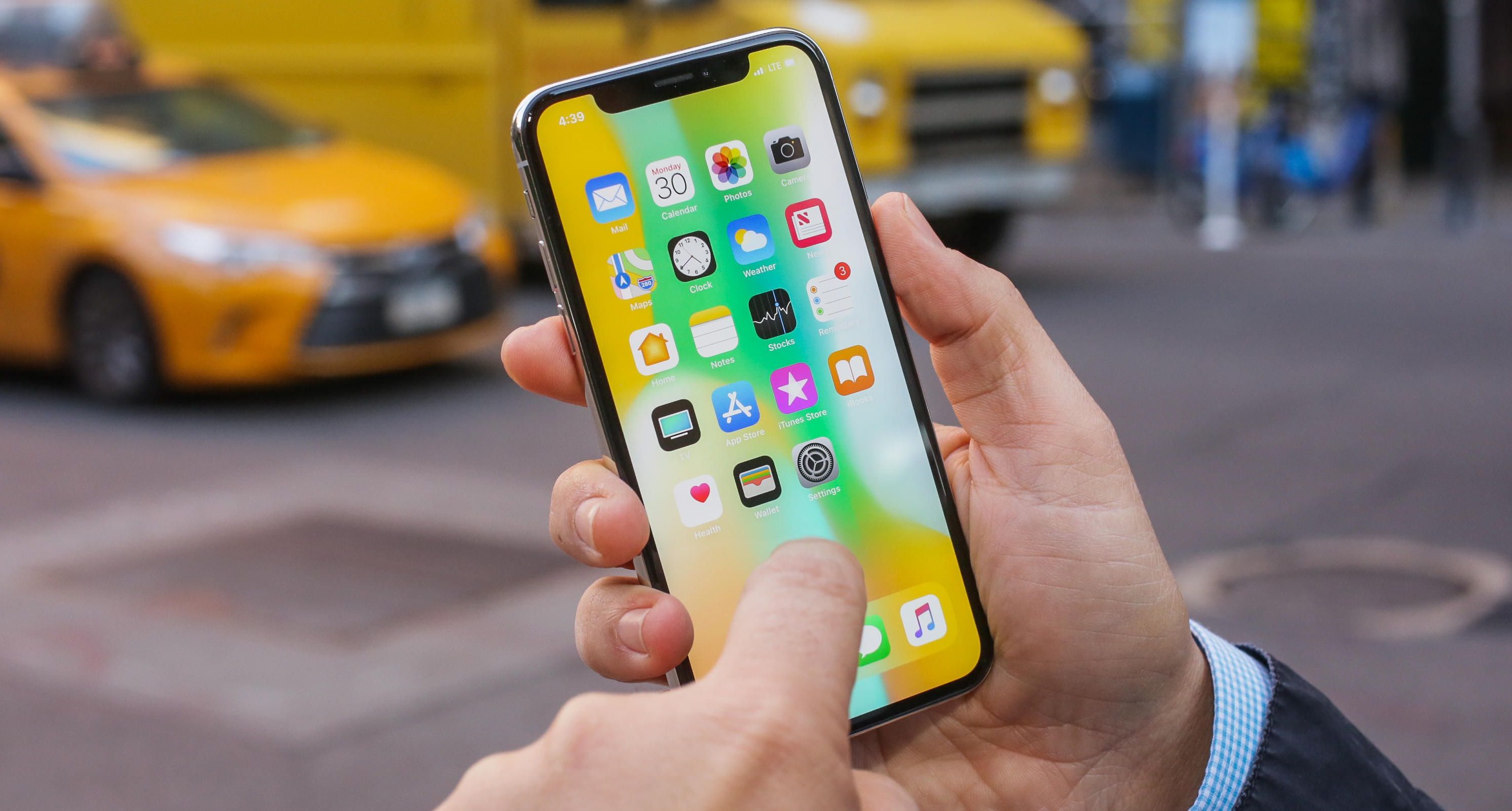 Iphone ebbasta grandi novità in Apple