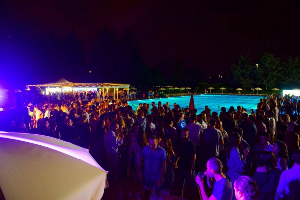 SUMMERTIME POOL PARTY @ Harbour Club | YOUparti