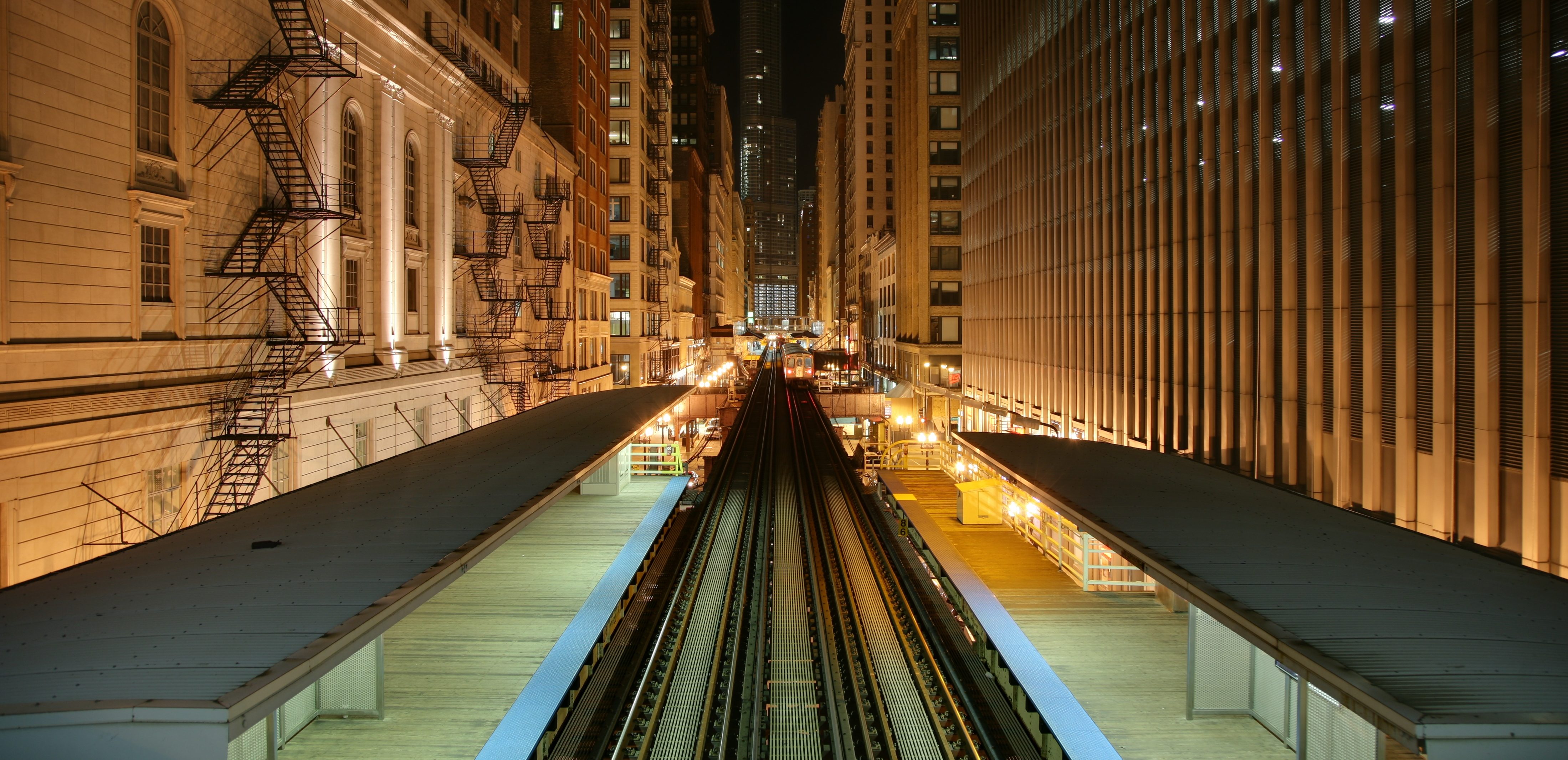 Console in una stazione di Chicago