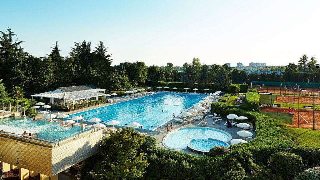 I migliori eventi di Milano YOUparti giardino triannale Hilton Harbour club pool party Straf Hotel Bar