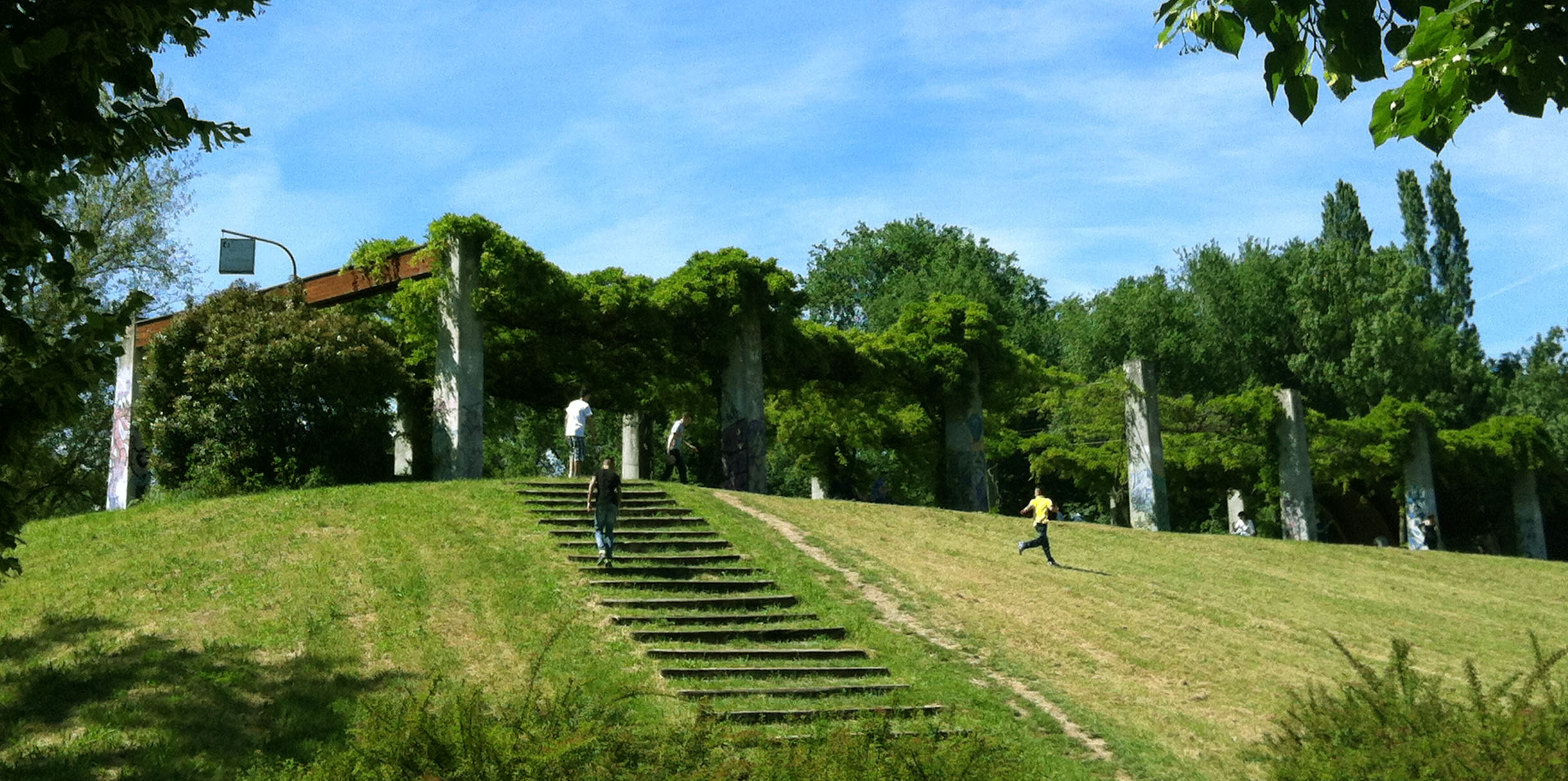 Parco Nord Milano bosco Gucci