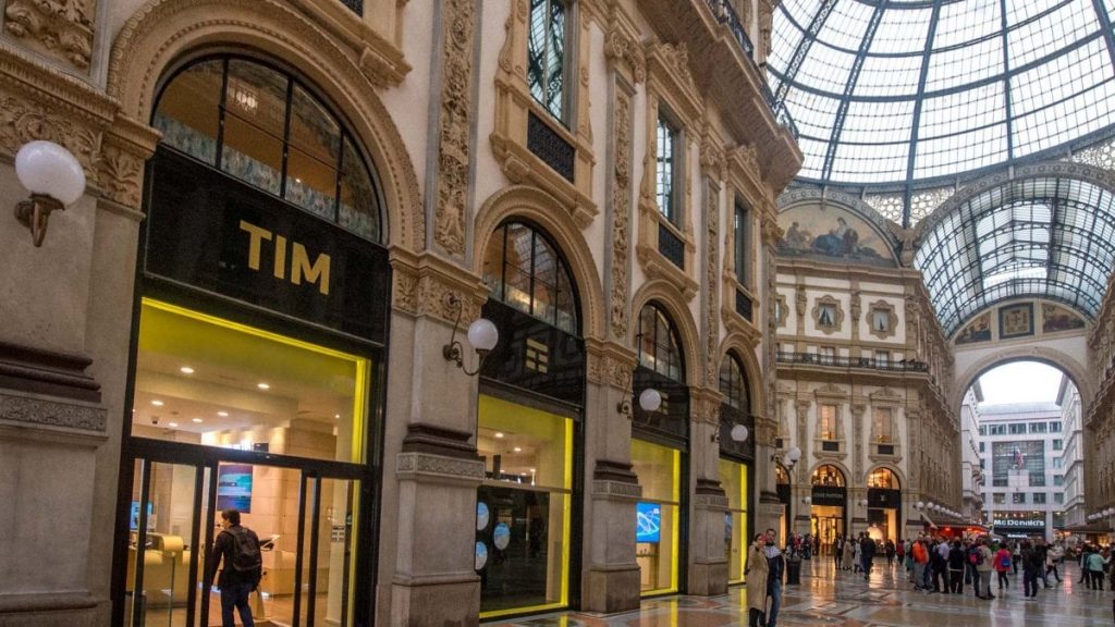 Galleria Vittorio Emanuele e' una miniera d'oro per il Comune YOUparti