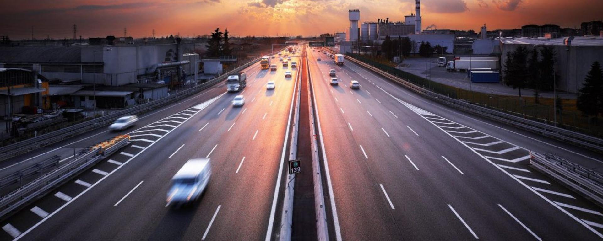 Autostrade blocco traffico Milano