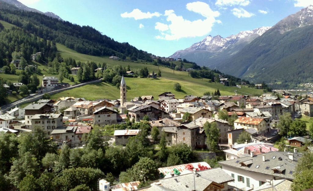 10 POSTI dove FUGGIRE dal mondo restando in LOMBARDIA YOUparti