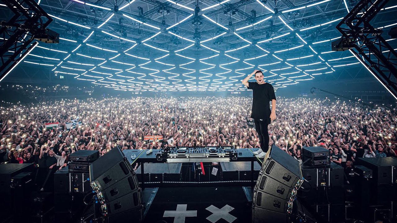 Martin Garrix arriva a Milano YOUparti